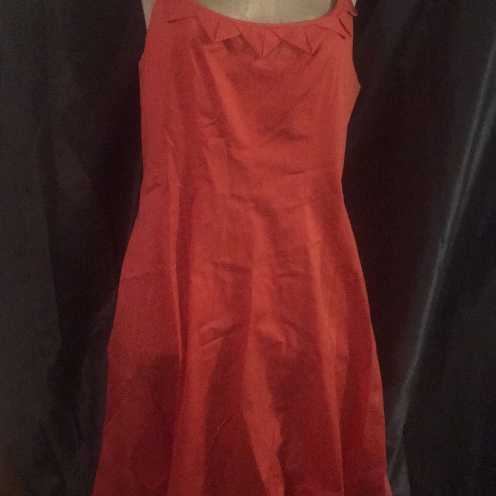 Dress - Picture 2 of 5